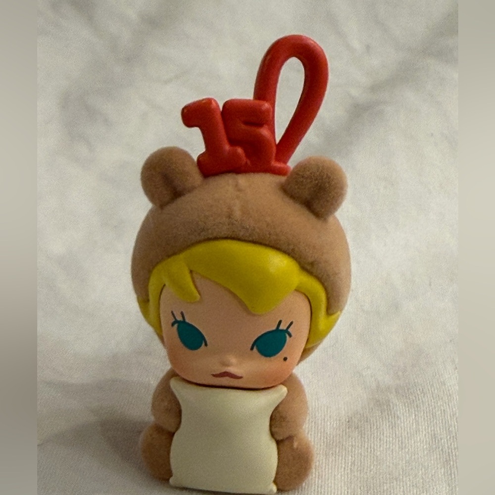 Pop Mart 15th Anniversary Molly